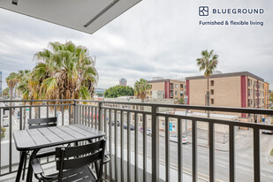 636 Pacific Ave, Unit FL3-ID618 in Long Beach, CA - Building Photo - Building Photo