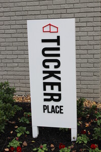 Tucker Place in Memphis, TN - Building Photo - Building Photo