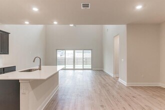17900 Trieste Dr in Pflugerville, TX - Building Photo - Building Photo