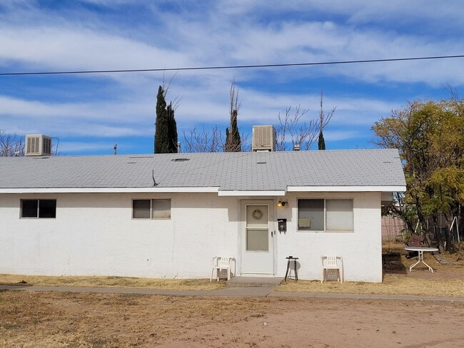 property at 1106 Puerto Rico Ave