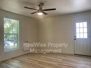 509 NW C St in Grants Pass, OR - Building Photo - Building Photo