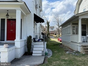 21 S Stewart St in Winchester, VA - Building Photo - Building Photo