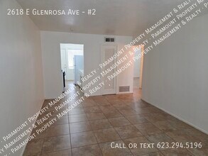 2618 E Glenrosa Ave in Phoenix, AZ - Building Photo - Building Photo