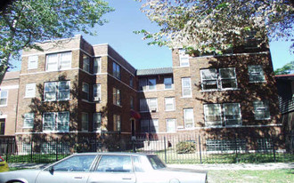 10938-10940 S Vernon Ave Apartamentos