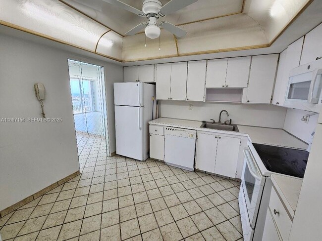 property at 18031 Biscayne Blvd