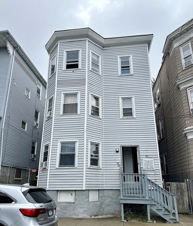 73A Marlborough St in Chelsea, MA - Building Photo