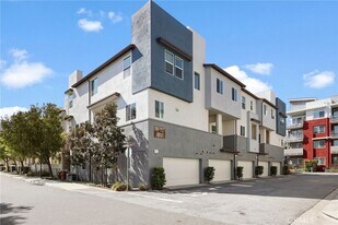 711 Brooklyn Dr in Brea, CA - Building Photo