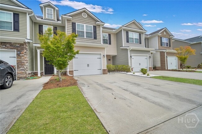 295 Cantle Dr in Richmond Hill, GA - Building Photo - Building Photo