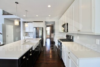 5402 Lulu City Dr in Timnath, CO - Building Photo - Building Photo