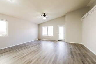 299 W Calle Patio Lindo in Sahuarita, AZ - Building Photo - Building Photo