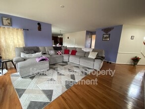 11212 Katerina Dr S in Fredericksburg, VA - Building Photo - Building Photo