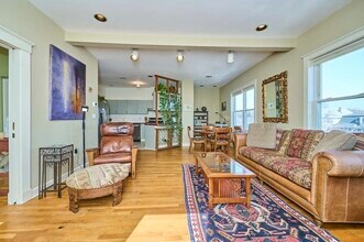 118 Trowbridge St in Cambridge, MA - Building Photo - Building Photo