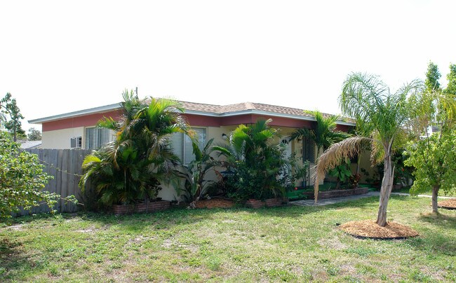 1938 Fillmore St in Hollywood, FL - Building Photo - Building Photo