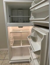 209 Geneva St in Metairie, LA - Foto de edificio - Building Photo