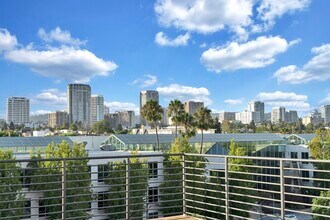 Clad LA in Los Angeles, CA - Building Photo - Building Photo