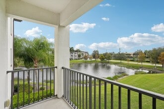 Channelside in Ft. Myers, FL - Foto de edificio - Building Photo