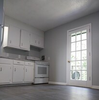 145 Hendricks Blvd in Chattanooga, TN - Building Photo