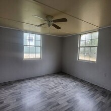 111 Circle Dr in East Dublin, GA - Building Photo - Building Photo