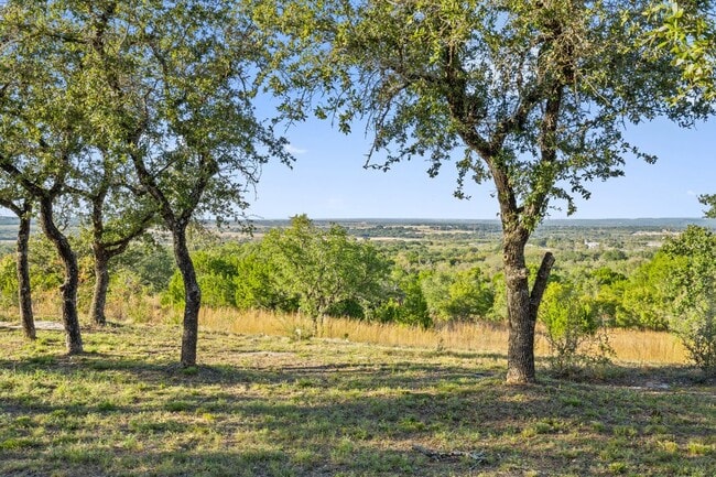property at 414 Gregg Dr