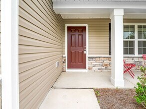 551 Poppleton Dr in Hampstead, NC - Building Photo - Building Photo