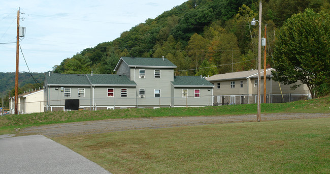 South Park Village in Charleston, WV - Foto de edificio - Building Photo