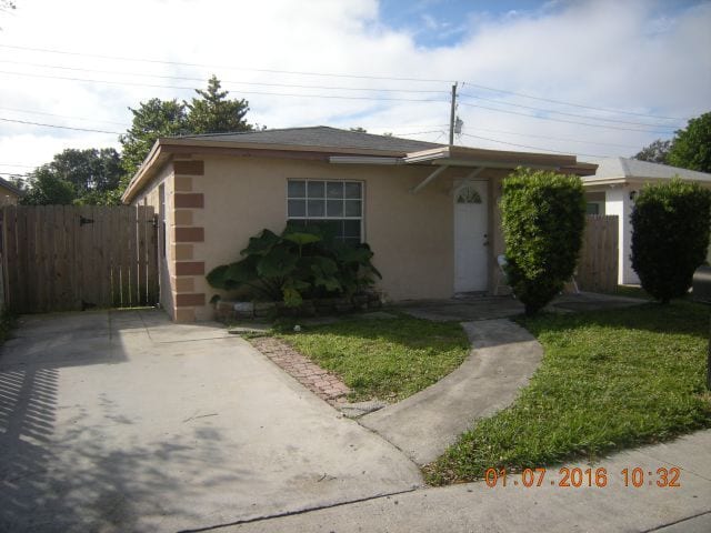 property at 2224 Raleigh St