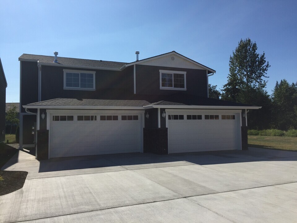 511 Portage St in Arlington, WA - Building Photo