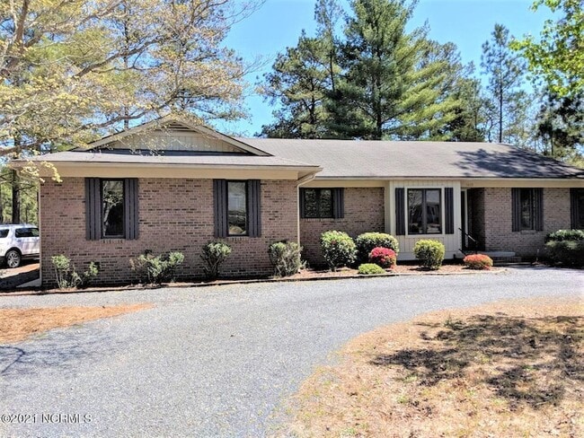 1410 Monticello Dr, Unit 2306 in Pinehurst, NC - Building Photo - Building Photo