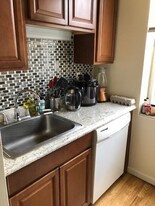 370 S HIghland Ave, Unit 5 in Pittsburgh, PA - Building Photo