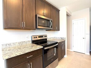 3063 Laurel Oak Ln in Winter Haven, FL - Building Photo - Building Photo