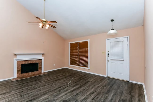 3801 Waxwing Cir S in Fort Worth, TX - Building Photo - Building Photo