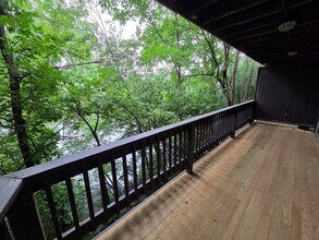 5522 E Lake Dr in Lisle, IL - Building Photo - Building Photo