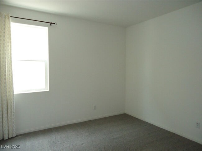 7619 W Mistral Ave in Las Vegas, NV - Building Photo - Building Photo
