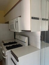 1292 Richmond Ave in Staten Island, NY - Building Photo - Building Photo