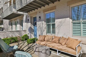 885 3rd St in Alpharetta, GA - Foto de edificio - Building Photo