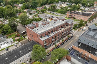 249 Main St in Beacon, NY - Building Photo - Building Photo