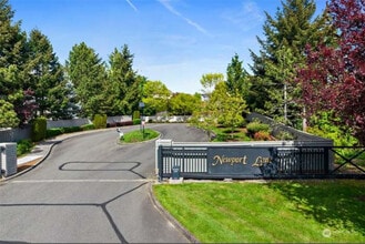 4802 Nassau Ave NE, Unit 62 in Tacoma, WA - Building Photo - Building Photo