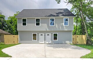 8617 Hoffman St in Houston, TX - Building Photo