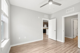 1055 Arden in Atlanta, GA - Building Photo - Building Photo