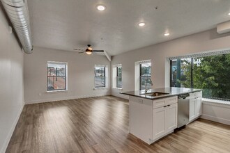 606 W North Temple St in Salt Lake City, UT - Building Photo - Building Photo