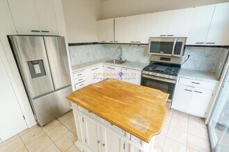 107 Bridgeway in Sausalito, CA - Building Photo - Building Photo