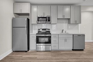 28 E Water St, Unit 2 in Gettysburg, PA - Building Photo