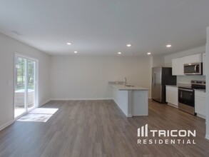 9042 Legendary Ln in Inman, SC - Building Photo - Building Photo