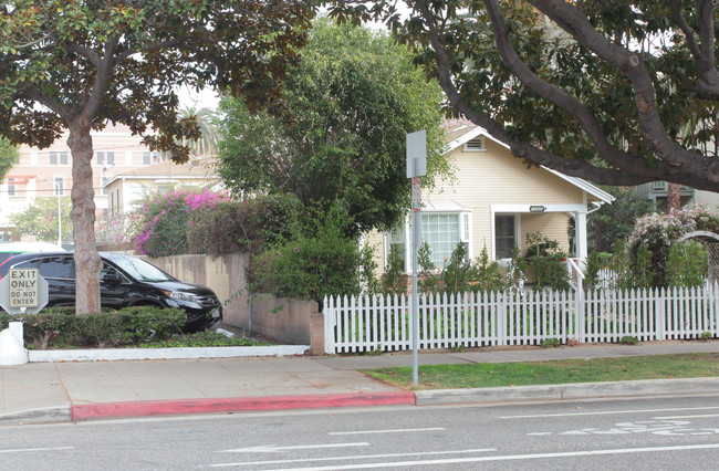 1223 14th St in Santa Monica, CA - Building Photo - Building Photo