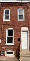 11 Cedar St, Unit 301 in Wilmington, DE - Building Photo