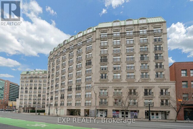 property at 115 Richmond St E