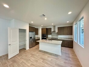 4212 E Flutter Privado in Ontario, CA - Building Photo - Building Photo