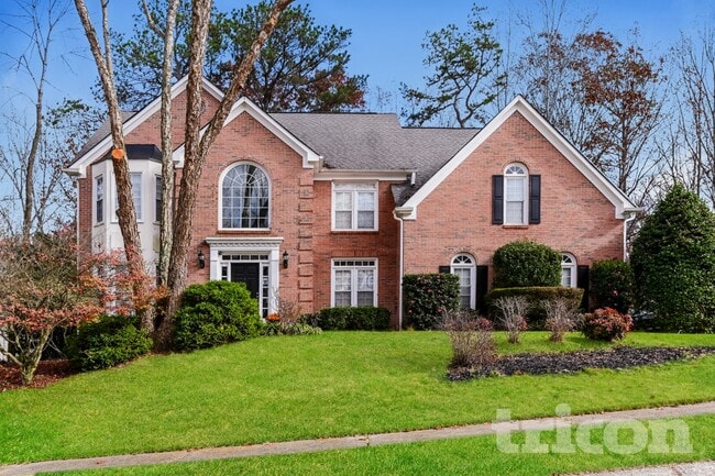 property at 2207 Lullwater Dr