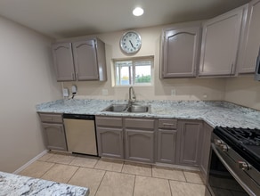 6533 E Arbor Ave in Mesa, AZ - Foto de edificio - Building Photo