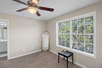 The Tarragon Apartments in Dothan, AL - Foto de edificio - Building Photo